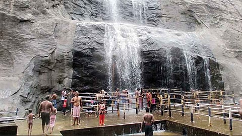 tourists allowed to bathe at old courtala falls