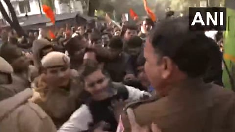 ABVP workers hold protest in delhi over the alleged sexual harassment incident in chennais anna university