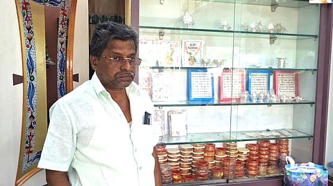 50 கிலோ வெள்ளி பொருட்கள் கொள்ளை