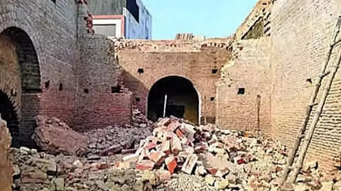 முபாரக் மன்சில்