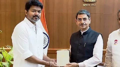 தவெக விஜய் - ஆளுநர் ஆர்.என்.ரவி