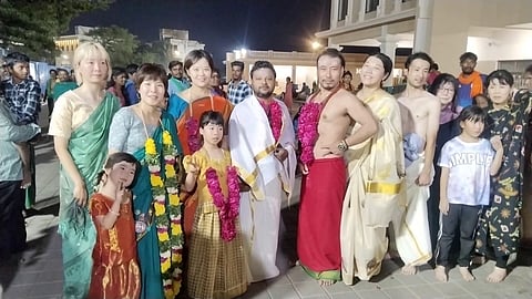 ஜப்பான் பக்தர்கள்