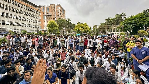 கொல்கத்தா நீதிமன்றம்