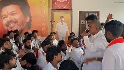 ஆலோசனைக் கூட்டத்தில் ஆனந்த்