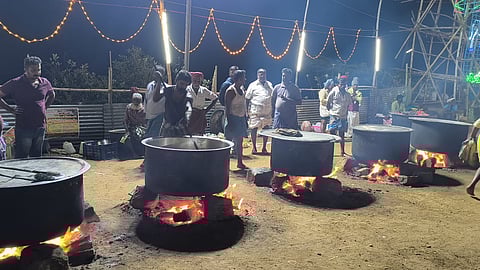 முனியாண்டி கோயில் பிரியாணி திருவிழா