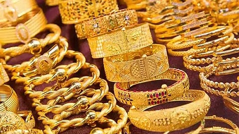 indias feb gold imports to hit 20 year low on record