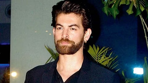 bollywood actor neil nitin mukesh says on was detained at newyork airport