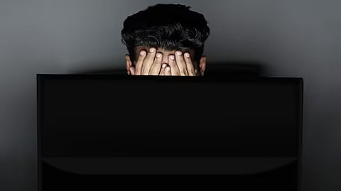 employee worked 14 hour days to bag rs 7 crore promotion now his wife wants a divorce