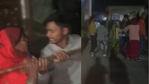 ஊர்வலத்தில் நடத்தப்பட்ட தாக்குதல்