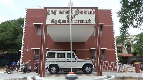 5 பேர் கொண்ட கும்பல் கைது