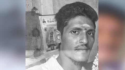 மகனை பெட்ரோல் ஊற்றி எரித்துக் கொன்ற தாய் கைது