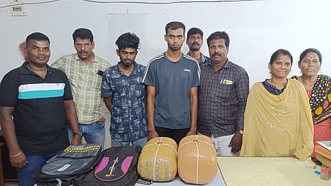 14 கிலோ கஞ்சா பறிமுதல் - இருவர் கைது