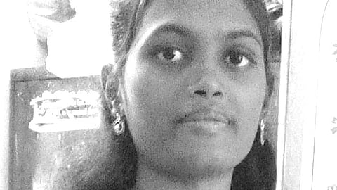 அரசு மருத்துவமனை கழிவறையில் வழுக்கி விழுந்த பெண் பலி