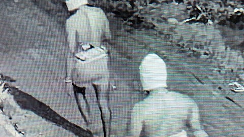 டவுசர் கொள்ளையர்கள்