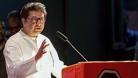 raj thackeray says on stop reading history on whatsapp