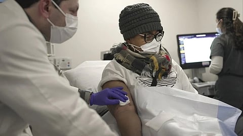 usa she set the record for living longest with a pig kidney