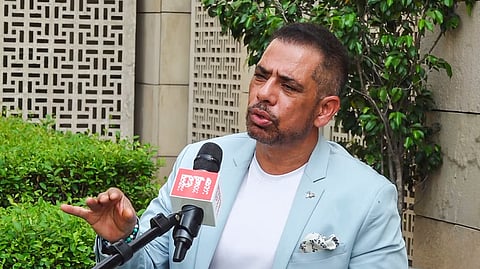 robert vadra announces plan to join politics