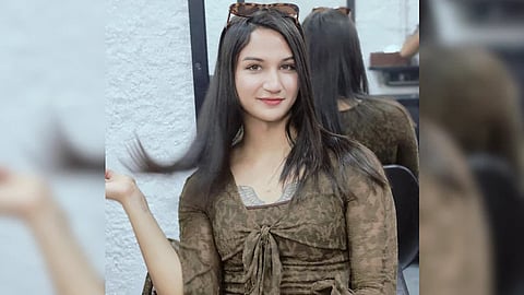 former coach sanjay bangars daughter says on cricketers sent me nude photos