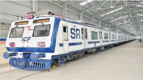 புறநகர் ரயில் சேவை