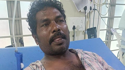 பாம்பு பிடி வீரர்