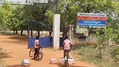 அரசுப் பள்ளி மாணவர்கள்