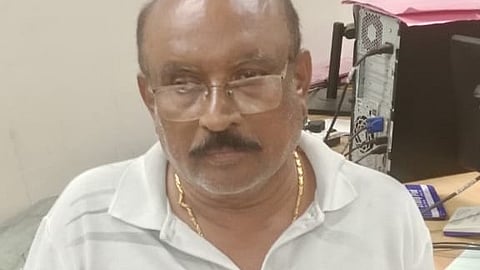 அடகு கடை உரிமையாளர்