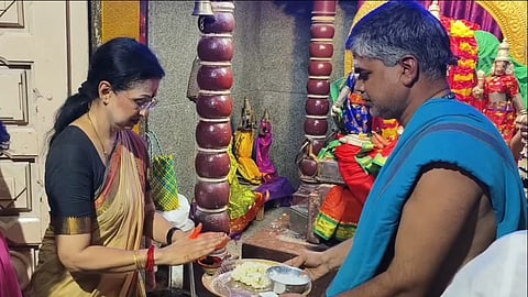 நடிகை கௌதமி