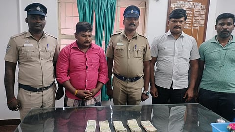 ரூ.2.5 லட்சம் திருட்டு – ஒருவர் கைது