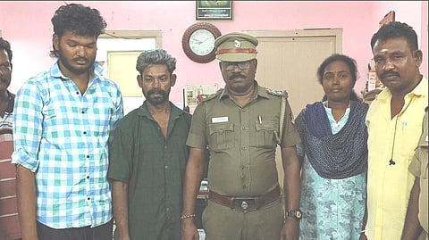 நகைகள் திருடுபோன வழக்கு - இருவர் கைது