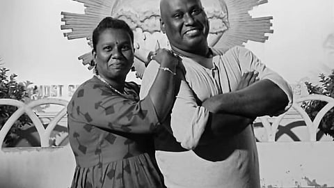 4 பேர் விபரீத முடிவு