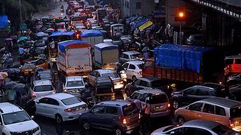 maharashtra govt new rules on no parking space no car