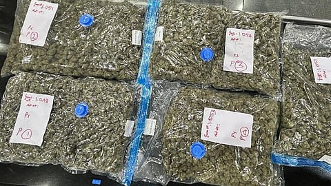 உயர்ரக கஞ்சா பறிமுதல்