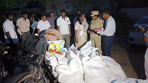 புகையிலை பொருட்கள் பறிமுதல்