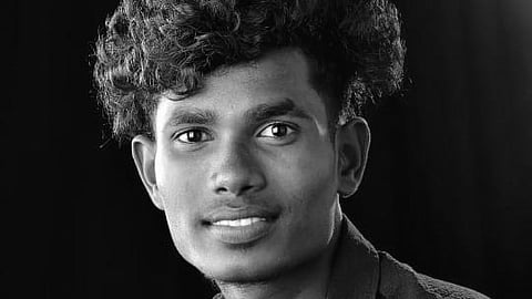 கல்லூரி மாணவர் விபரீத முடிவு