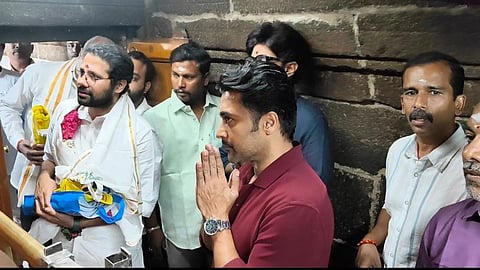 நடிகர் சூர்யா சாமி தரிசனம்