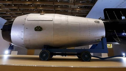 9 countries details of nuclear weapon bombs