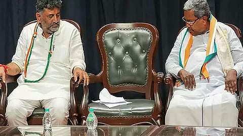 karnataka 100 mlas want change key congress