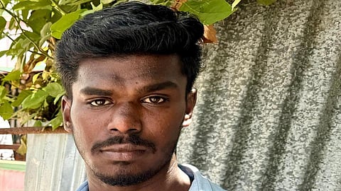 நவீன்குமார் - இறந்த அஜித்தின் சகோதரர்