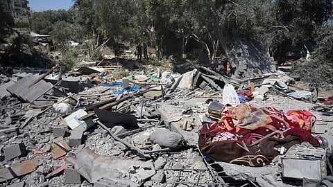 israel kills 52 in gaza city