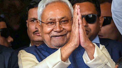 பீகாரில் பத்திரிகையாளர்களின் மாதாந்திர ஓய்வூதியம் ரூ.15,000 ஆக உயர்வு