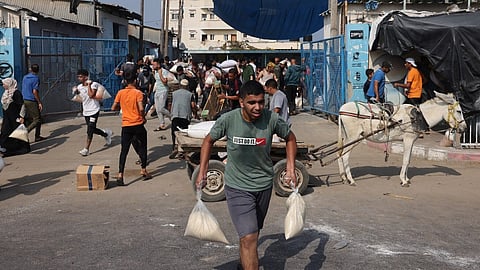 a stroy of starving people in gaza