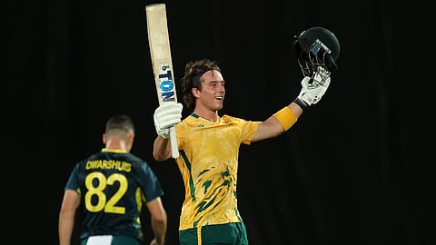 டெவால்ட் பிரேவிஸ்