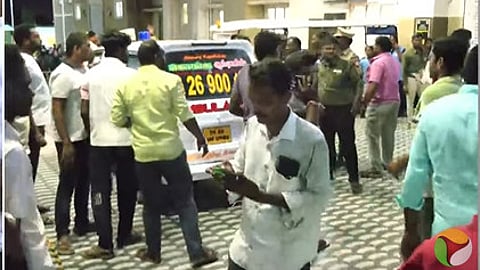 tvk chief vijay campaign 10 people killed in karur