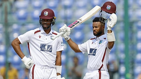 சதமடித்த ஷாய் ஹோப்