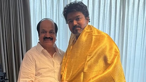 அதிமுக முன்னாள் எம்.எல்.ஏ ஜேடிசி பிரபாகர்