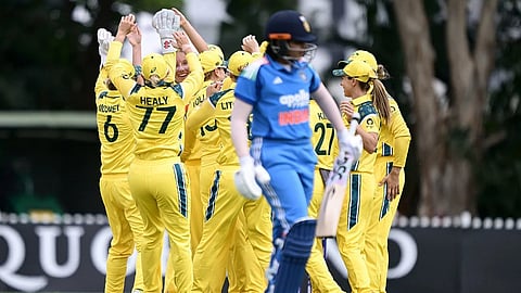 இந்தியா மகளிர் - ஆஸ்திரேலியா