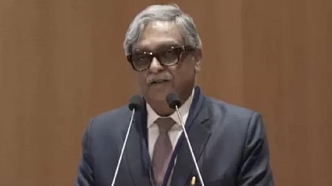 AI Cannot Replace Lawyers or Judges, Says Supreme Court Justice