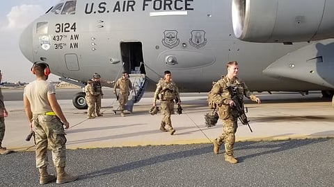 US Deploys 82nd Airborne with 2,500 Troops as Iran Faces Instability