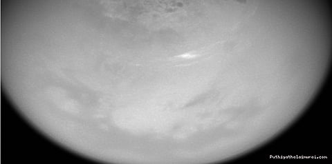 சந்திரனின் துணைக்கோளான டைட்டன் கிரகத்தில் உயிர்கள் வாழலாம்..?!