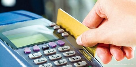 கிரெடிட், டெபிட் கார்டுகளை ஏற்க முடியாது... பெட்ரோல் பங்க் உரிமையாளர்கள்